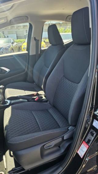 TOYOTA Yaris usata, con Sensore di luce