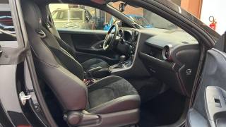 TOYOTA Yaris usata, con Sedili riscaldati