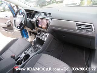 VOLKSWAGEN Touran usata, con Bluetooth