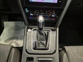VOLKSWAGEN Passat Variant usata, con Autoradio digitale