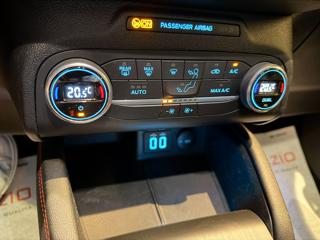 FORD Kuga usata, con Fendinebbia