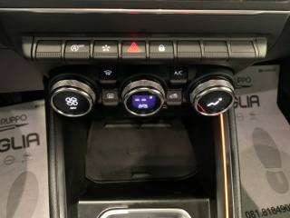 RENAULT Clio usata, con Volante in pelle