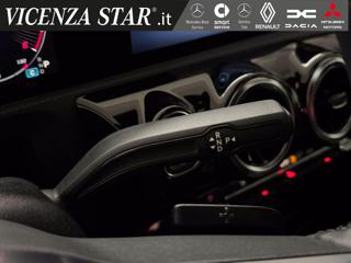 MERCEDES-BENZ A 200 usata, con Sedili riscaldati