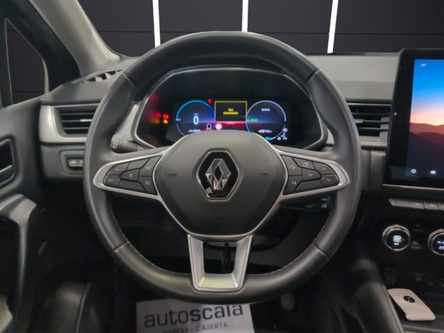 RENAULT Captur usata, con USB
