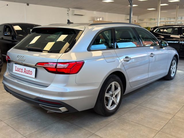 AUDI A4 usata, con Airbag Passeggero