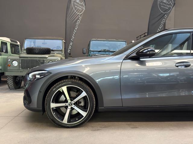 MERCEDES-BENZ C 220 usata, con Boardcomputer
