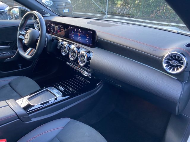 MERCEDES-BENZ CLA 200 usata, con ESP