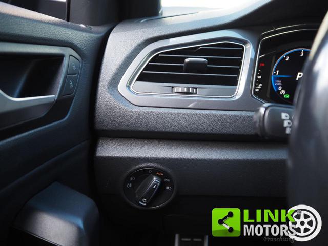 VOLKSWAGEN T-Roc usata 41