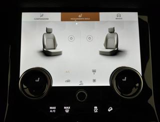 LAND ROVER Range Rover Velar usata, con Volante multifunzione