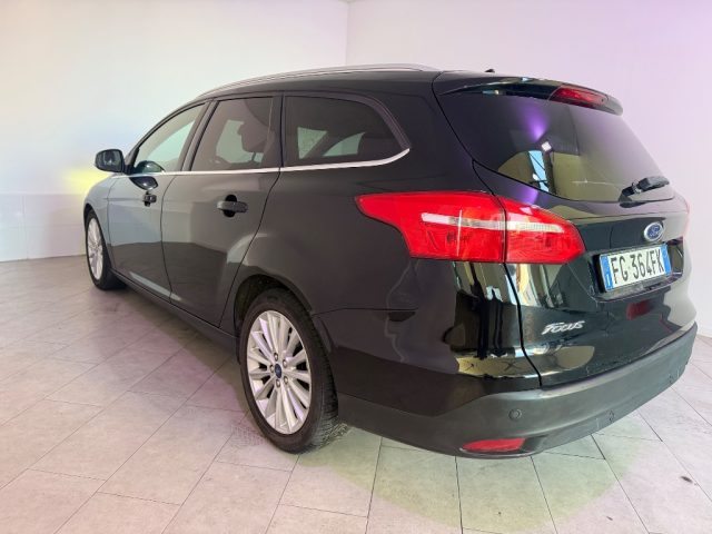 FORD Focus usata 9