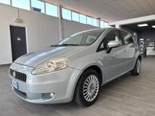FIAT Grande Punto usata 27