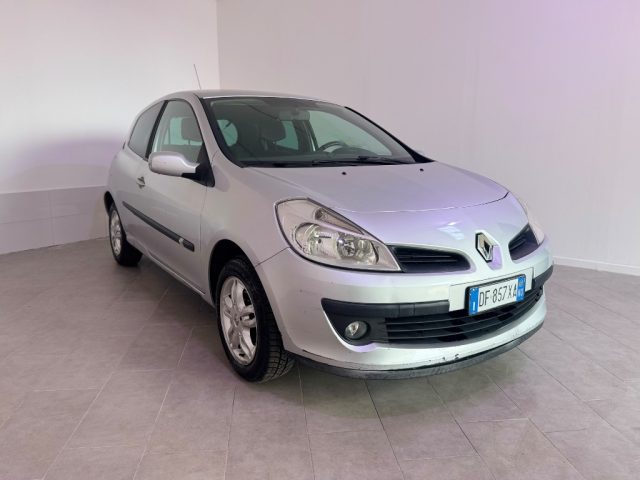 RENAULT Clio usata 0