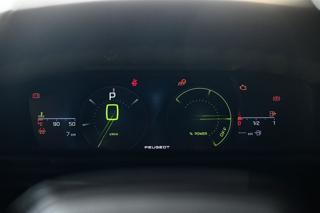 PEUGEOT 308 usata, con Park Distance Control