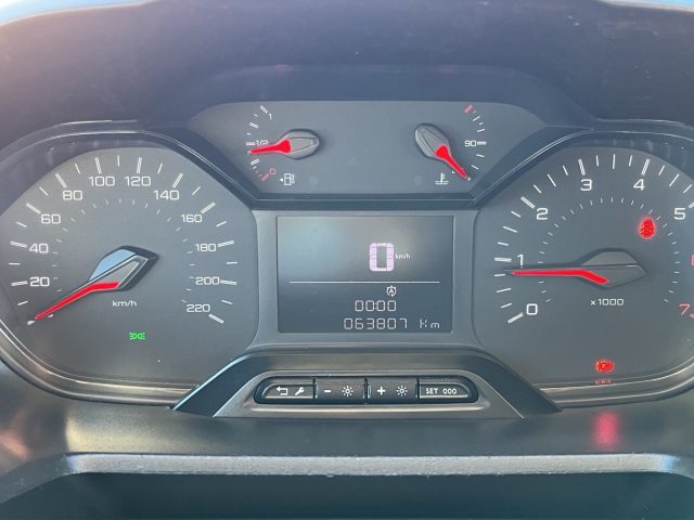 PEUGEOT Partner usata, con Servosterzo