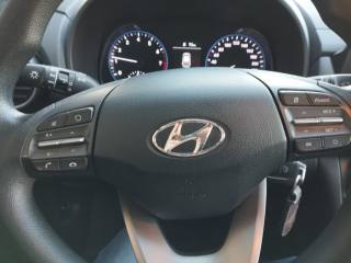 HYUNDAI Kona usata, con Bracciolo