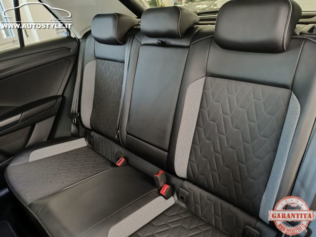 VOLKSWAGEN T-Roc usata 73