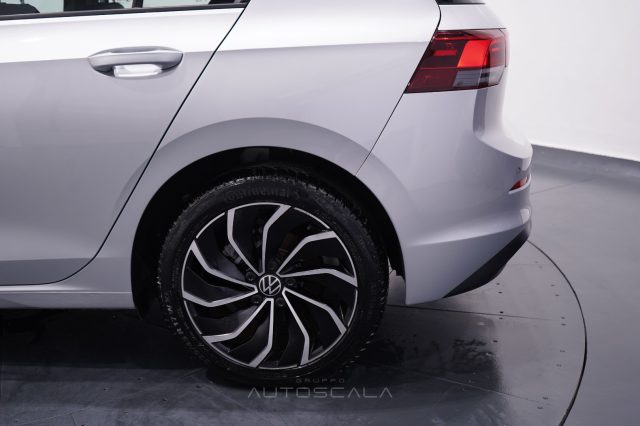 VOLKSWAGEN Golf usata, con Frenata d