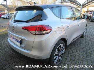 RENAULT Scenic usata, con Autoradio