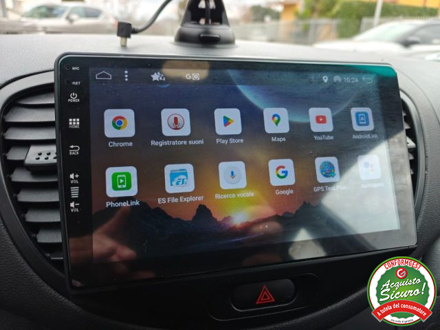 HYUNDAI i10 usata, con Touch screen