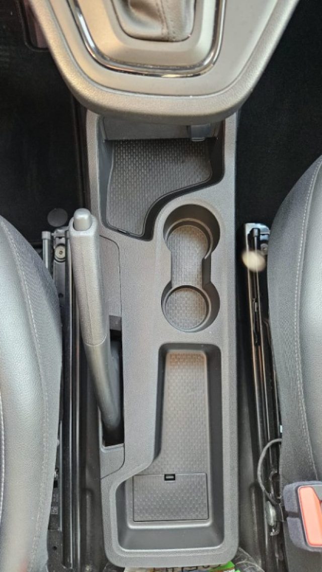 NISSAN Townstar usata 12