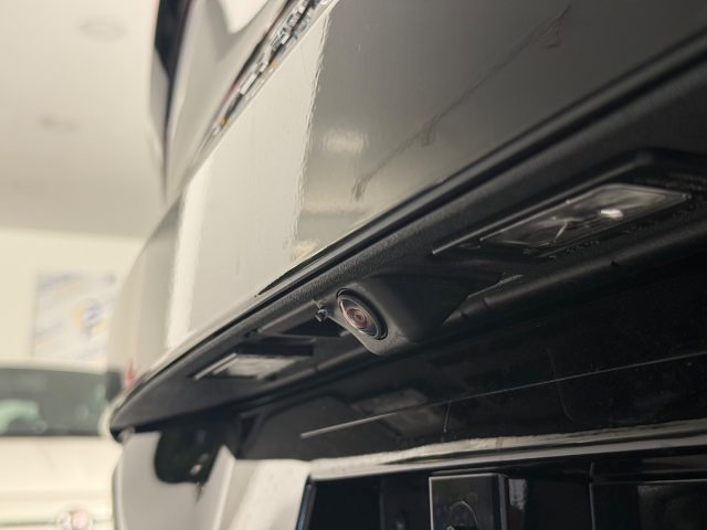 VOLKSWAGEN T-Roc usata, con Cruise Control
