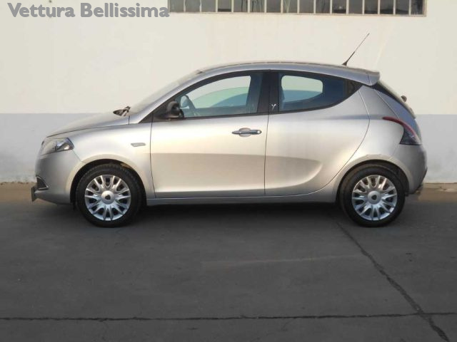 LANCIA Ypsilon usata, con Chiusura centralizzata