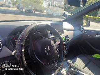MERCEDES-BENZ B 180 usata, con Chiusura centralizzata