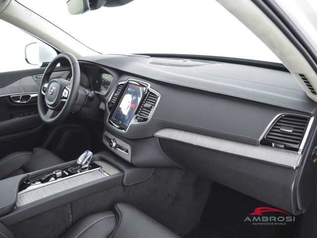 VOLVO XC90 usata 11