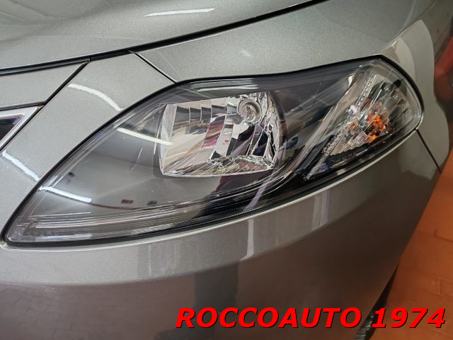 LANCIA Ypsilon usata, con Fendinebbia