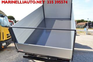 IVECO Daily usata 8