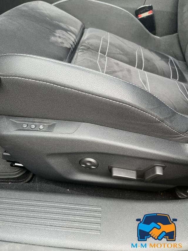 OPEL Astra usata, con Park Distance Control