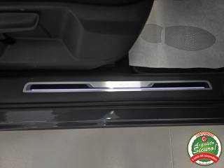 VOLKSWAGEN Tiguan usata, con Luci diurne LED