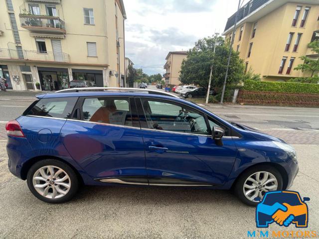 RENAULT Clio usata, con Alzacristalli elettrici