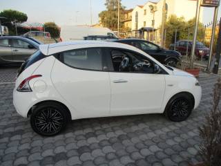 LANCIA Ypsilon usata, con Airbag