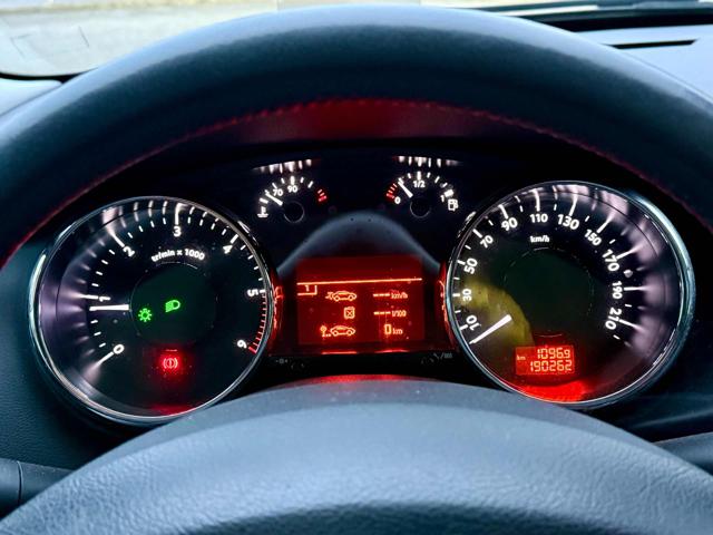 PEUGEOT 3008 usata, con Fendinebbia