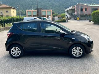 HYUNDAI i10 usata, con Airbag laterali