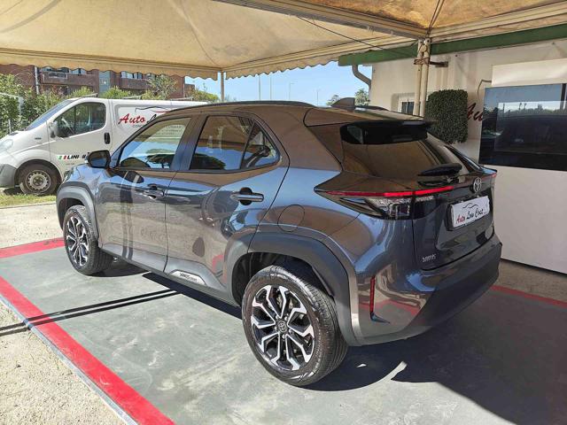 TOYOTA Yaris Cross usata, con Autoradio