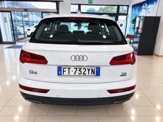 AUDI Q5 usata, con Autoradio