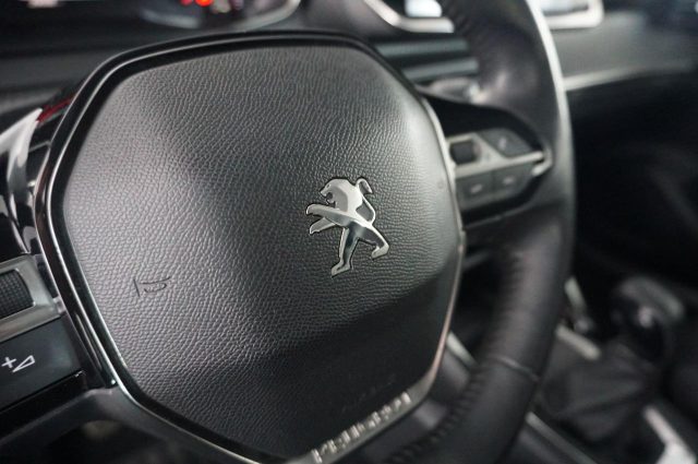 PEUGEOT 208 usata, con Chiusura centralizzata telecomandata
