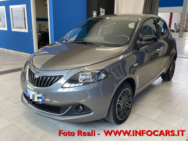 LANCIA Ypsilon usata, con ABS