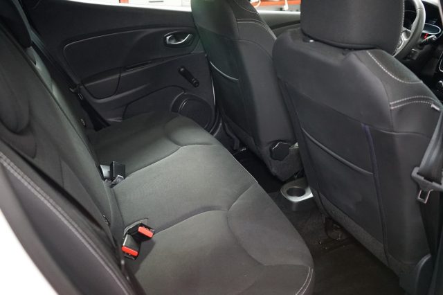 RENAULT Clio usata, con Monitoraggio pressione pneumatici