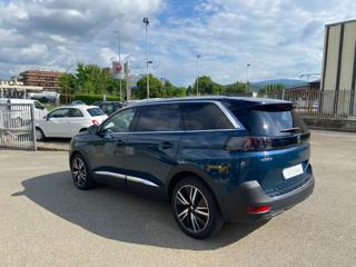 PEUGEOT 5008 usata, con Cerchi in lega