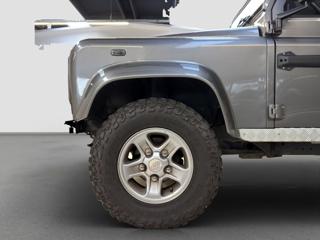 LAND ROVER Defender usata 7