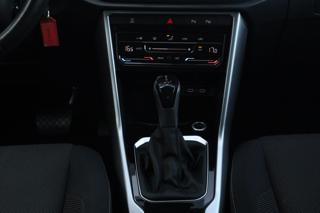 VOLKSWAGEN T-Roc usata, con Volante multifunzione