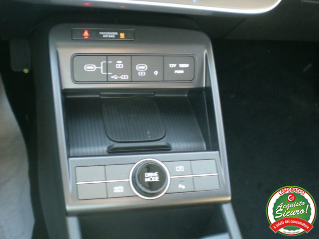 HYUNDAI Kona usata, con Sensori di parcheggio posteriori