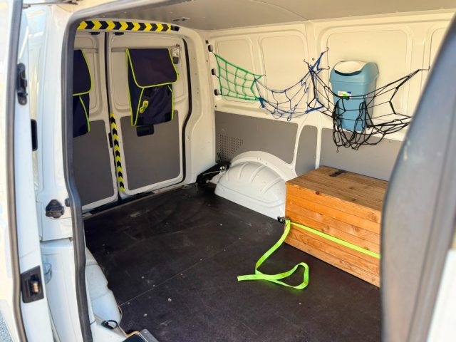 VOLKSWAGEN Transporter usata, con Servosterzo