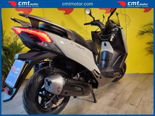 KYMCO X-Town usata 8