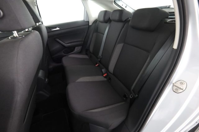 VOLKSWAGEN Taigo usata 3