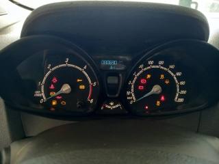 FORD Transit Courier usata, con Vivavoce