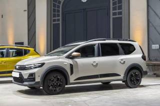 DACIA Jogger usata, con Airbag Passeggero
